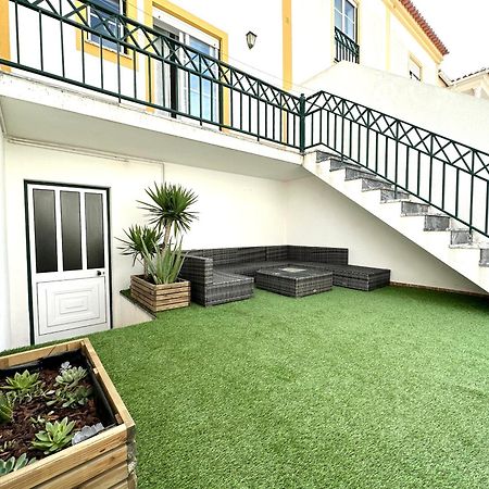 Baleal Happiness Surf House Villa Ferrel  Exterior photo